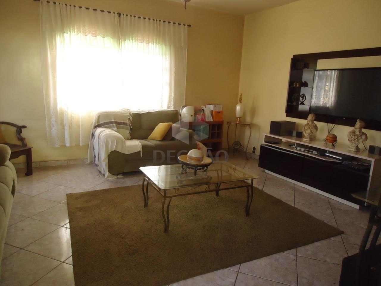 Casa à venda no Fernao Dias: 