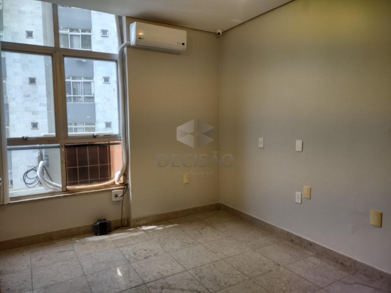 Sala à venda no Serra: 