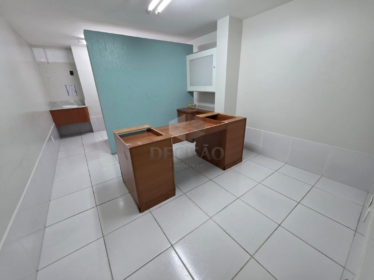 Andar corrido à venda no Santa Efigênia: 