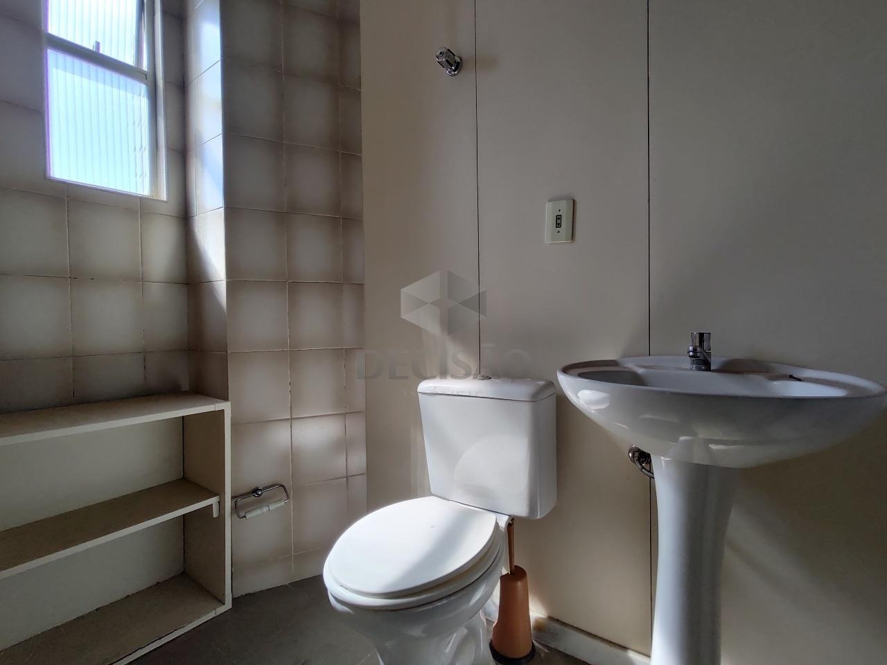 Sala para aluguel no Santa Efigênia: 