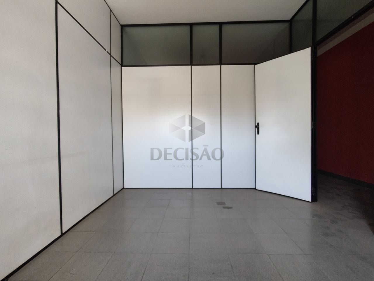 Sala para aluguel no Santa Efigênia: 