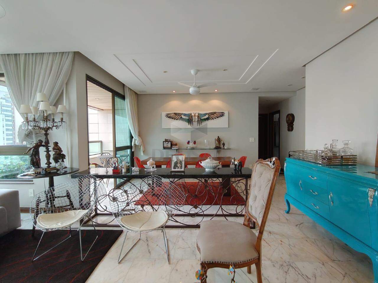 Apartamento 4 Quartos à venda no Funcionarios: 