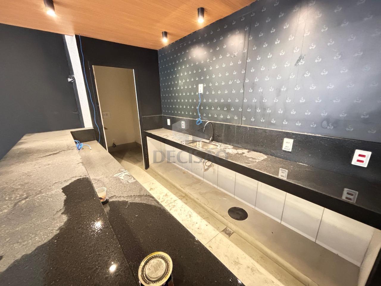 Loja para aluguel no Lourdes: 