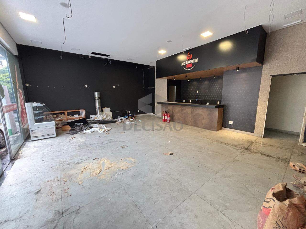 Loja para aluguel no Lourdes: 