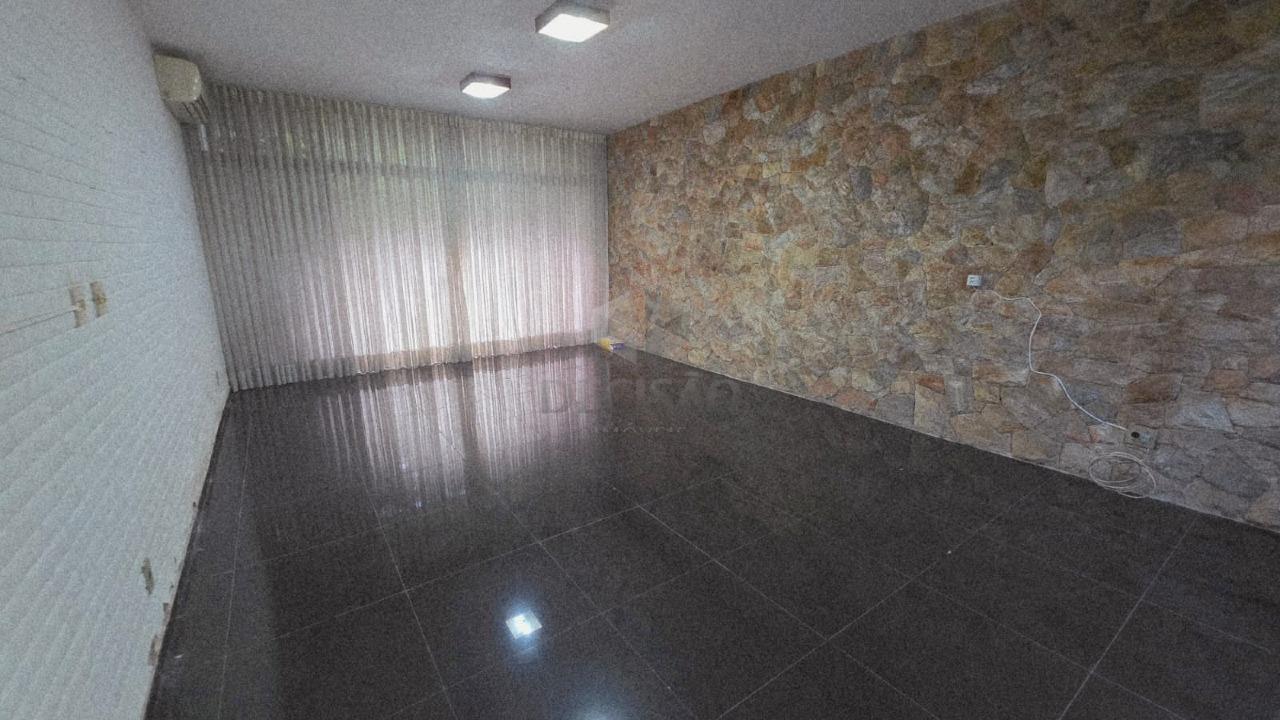 Casa à venda no Sion: 