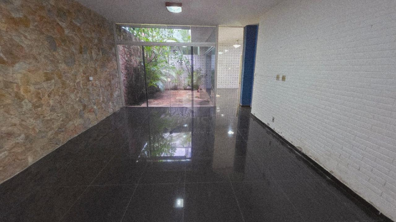 Casa à venda no Sion: 