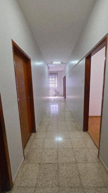 Sala à venda no Centro: 