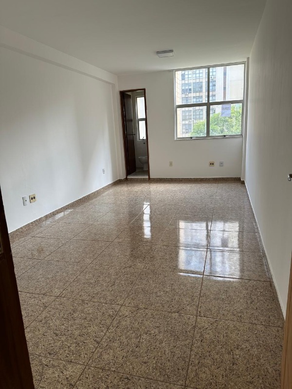 Sala para aluguel no Savassi: 