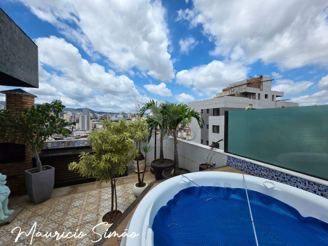 Cobertura à venda no Sagrada Família: 