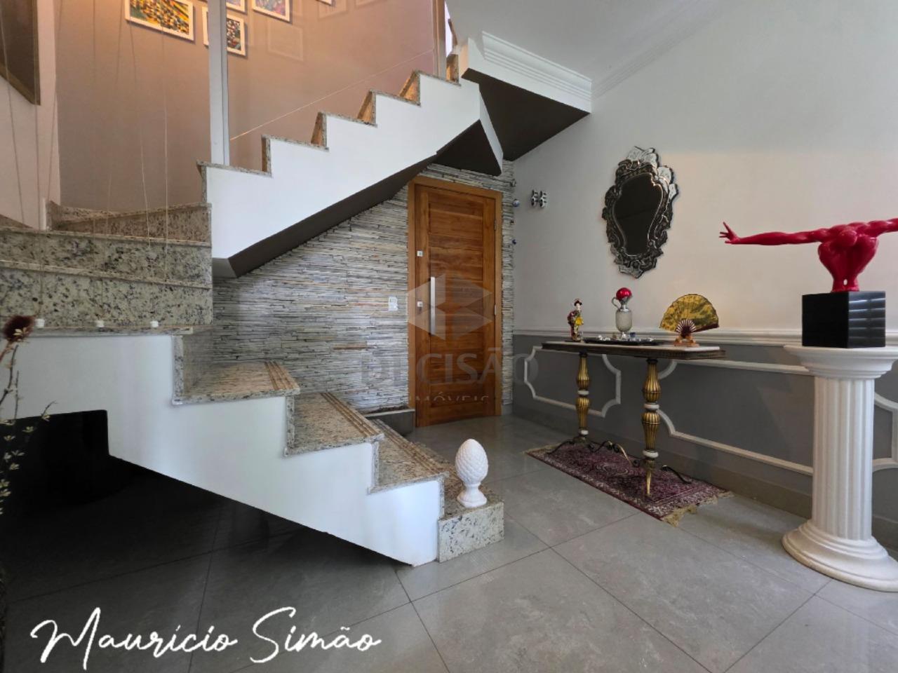 Cobertura à venda no Sagrada Família: 