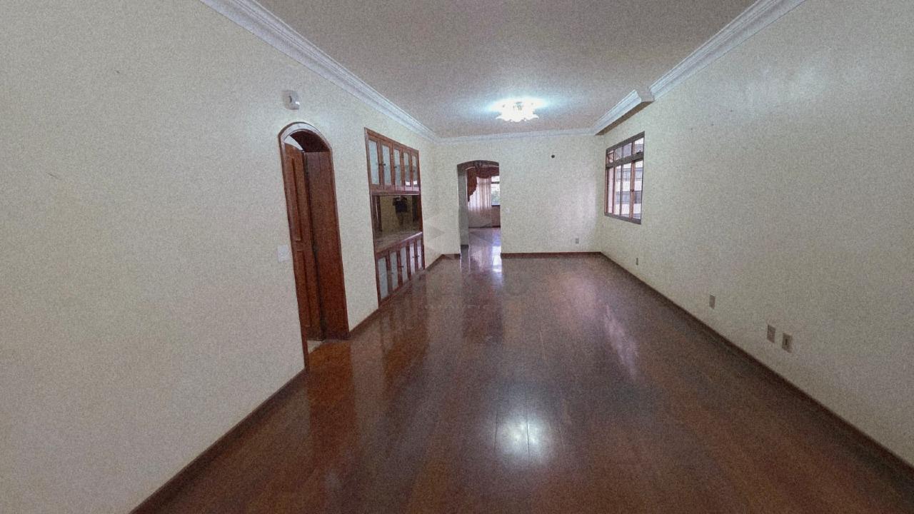 Apartamento 4 Quartos à venda no Funcionarios: 