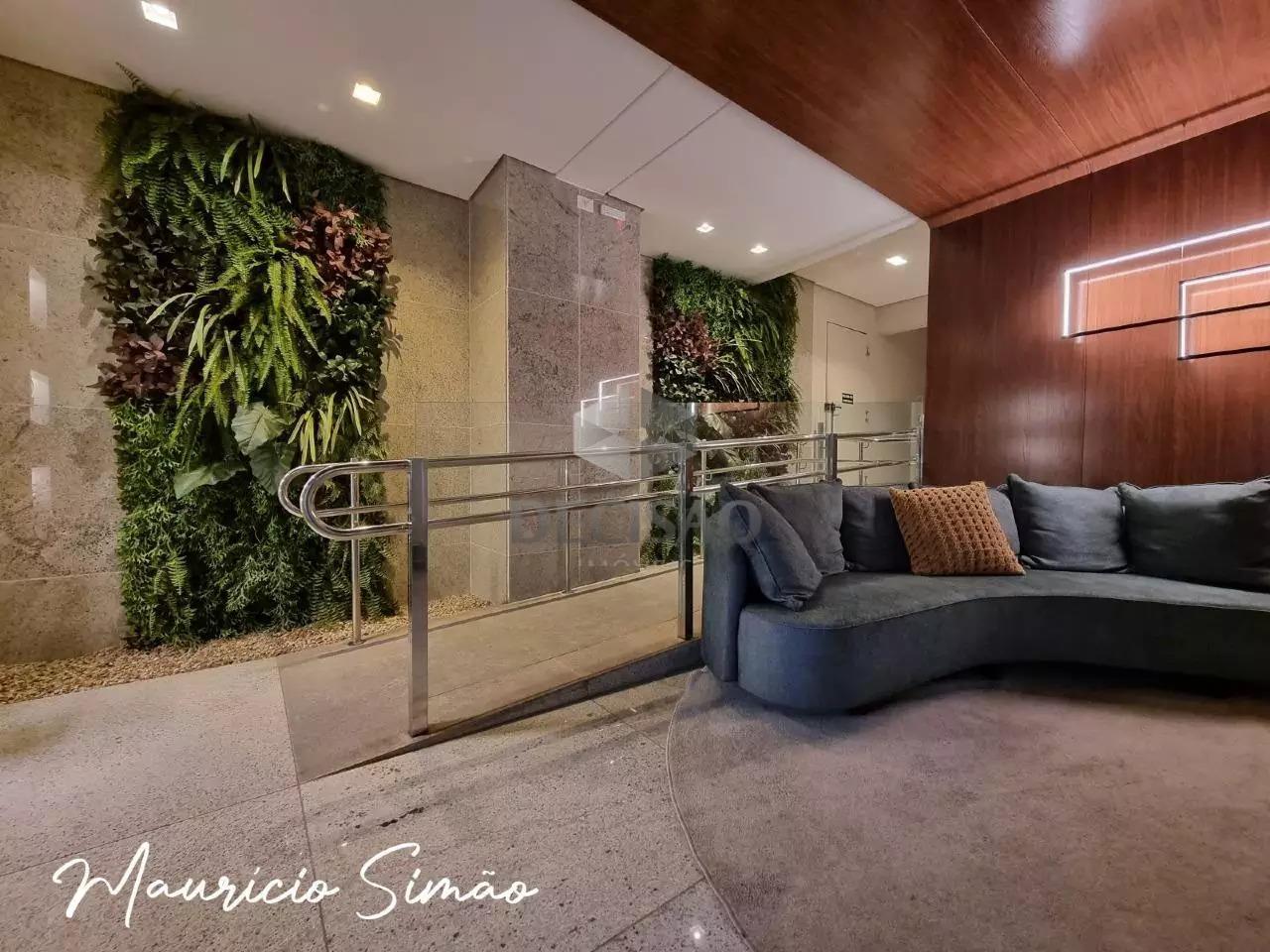 Cobertura à venda no Lourdes: 