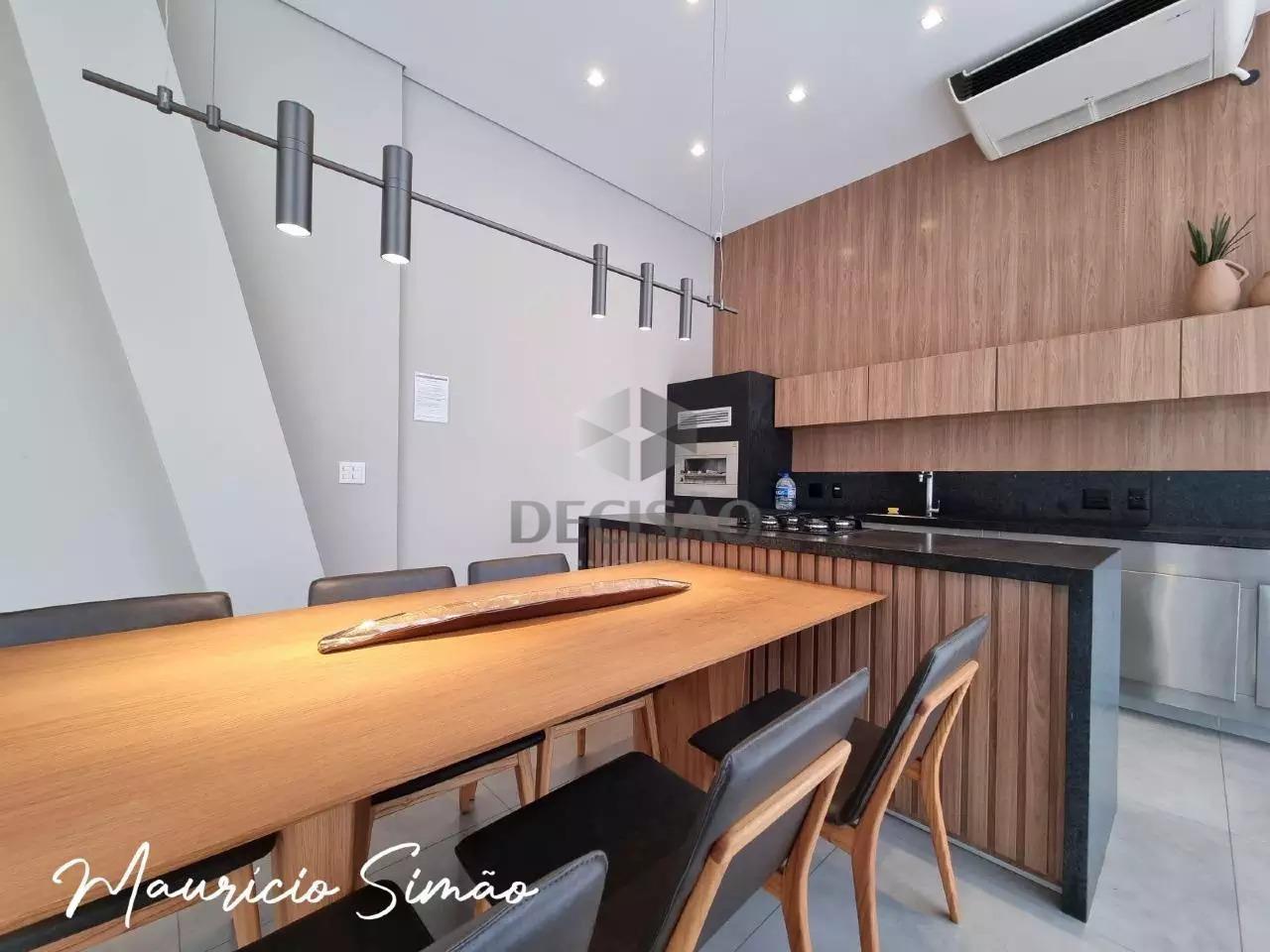 Cobertura à venda no Lourdes: 