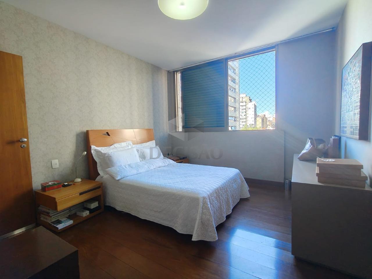 Apartamento 4 Quartos à venda no Serra: 