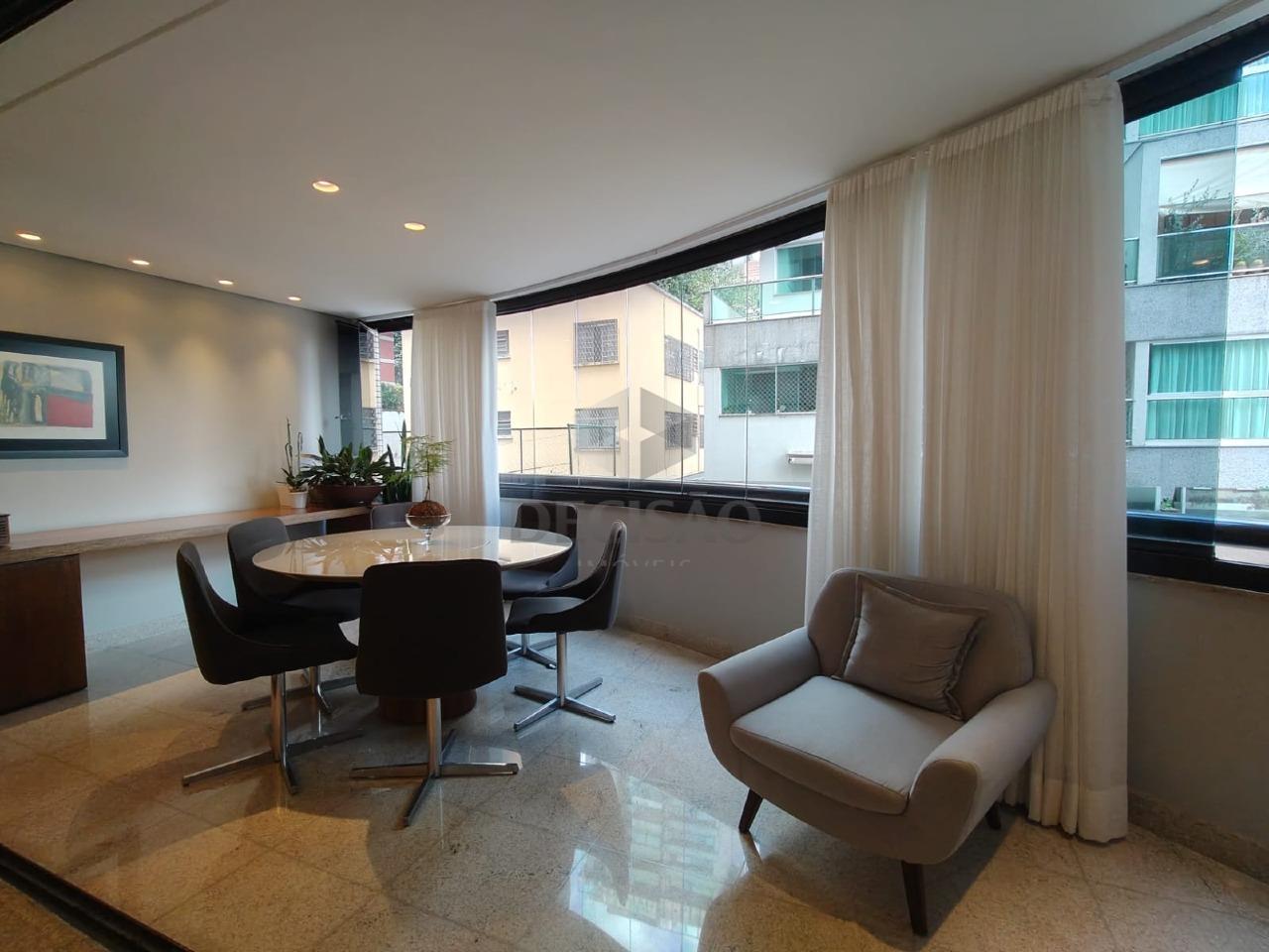 Apartamento 4 Quartos à venda no Funcionarios: 