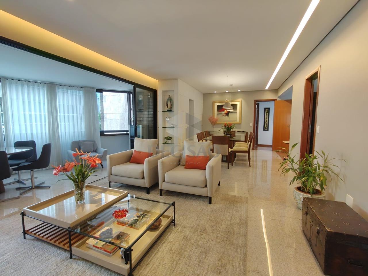 Apartamento 4 Quartos à venda no Funcionarios: 