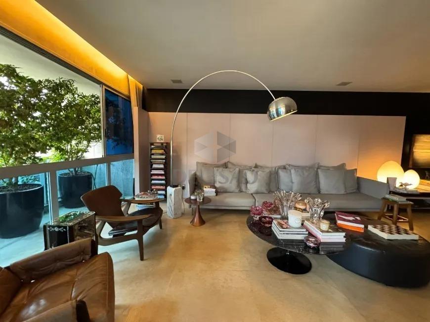 Apartamento 4 Quartos à venda no Lourdes: 