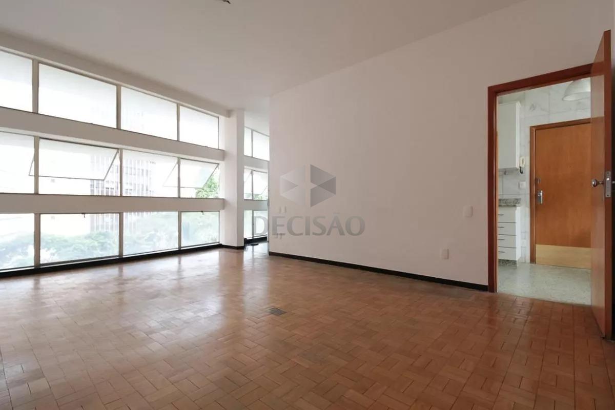 Apartamento 3 Quartos à venda no Funcionarios: 