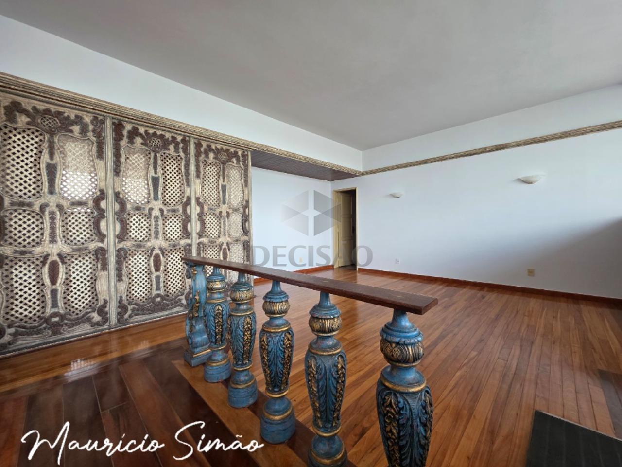 Apartamento 4 Quartos à venda no Funcionarios: 