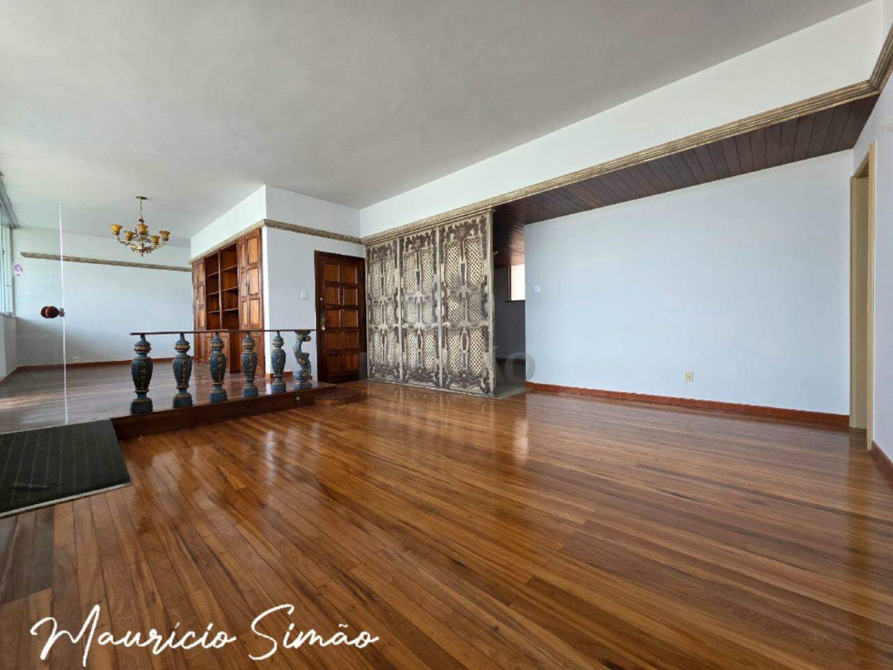 Apartamento 4 Quartos à venda no Funcionarios: 