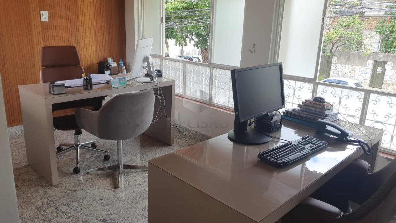 Casa à venda no Santa Efigênia: 