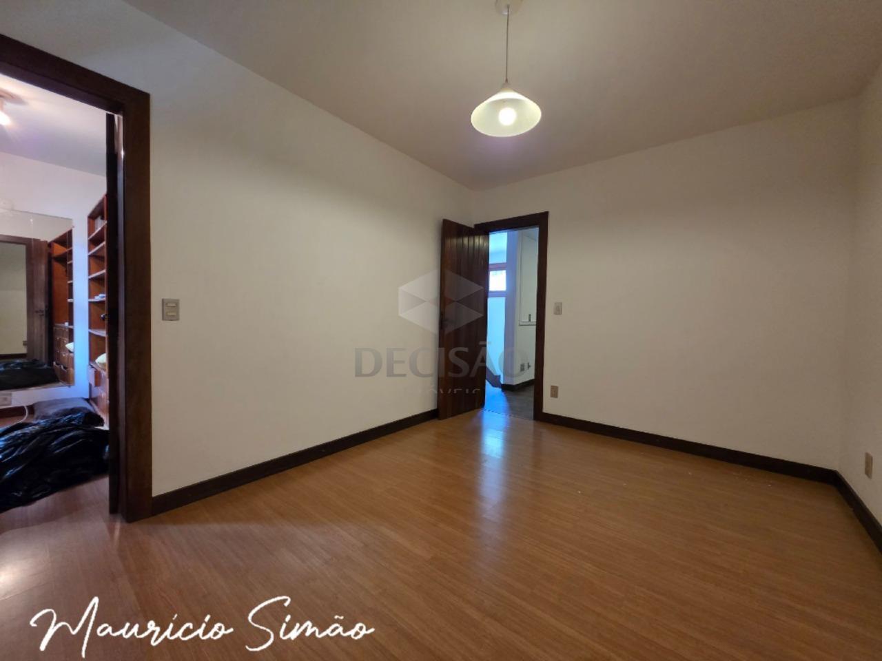 Casa à venda no Mangabeiras: 