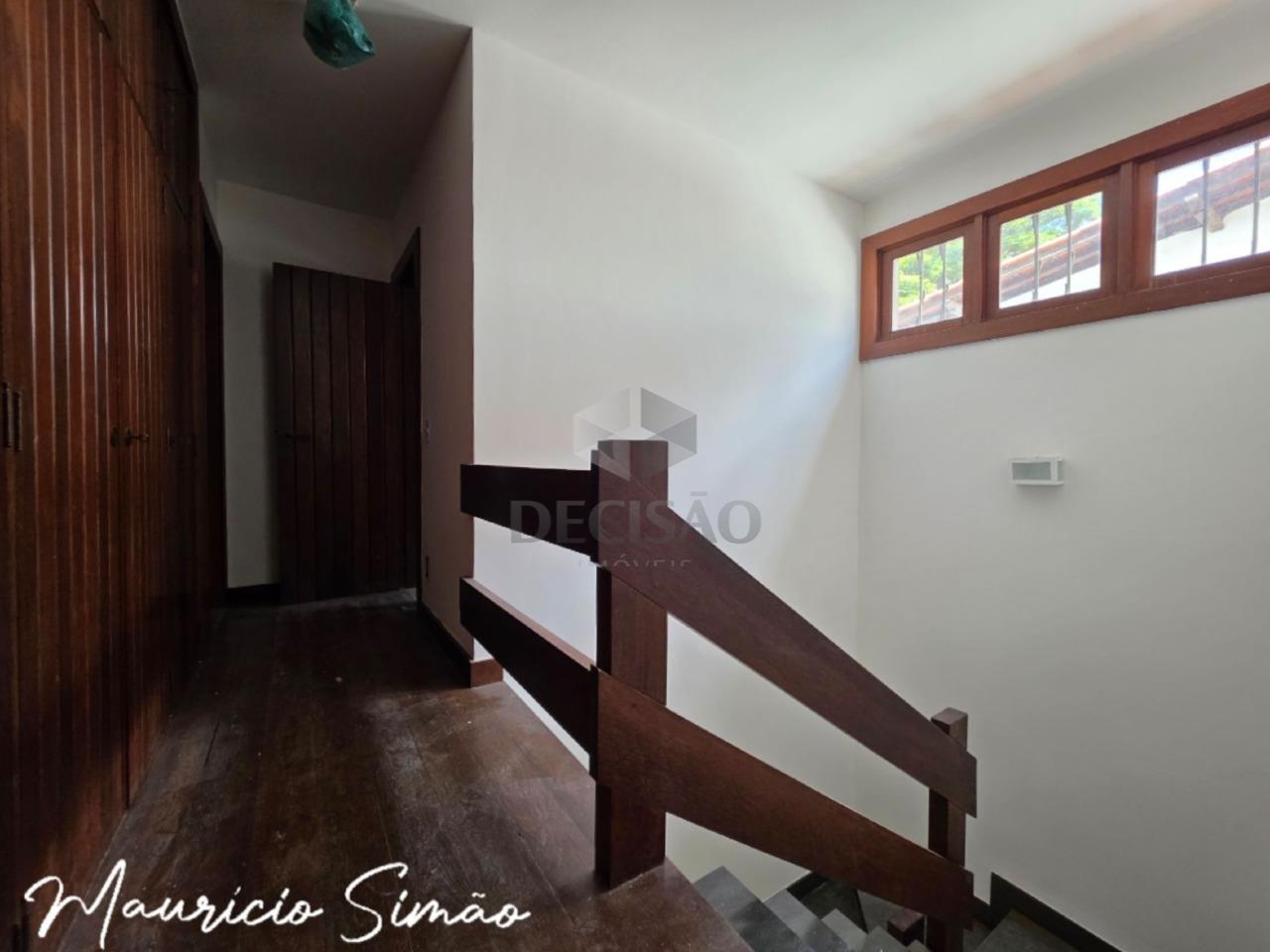 Casa à venda no Mangabeiras: 