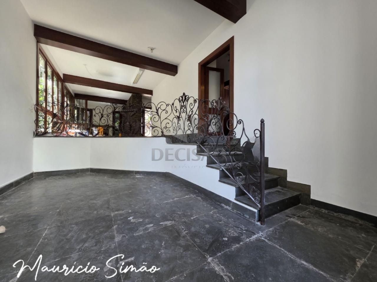 Casa à venda no Mangabeiras: 