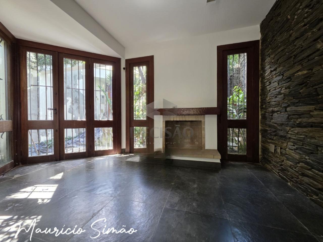 Casa à venda no Mangabeiras: 