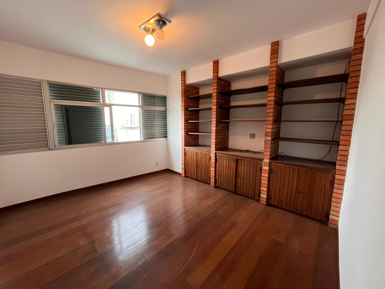 Apartamento 4 Quartos para aluguel no Lourdes: 