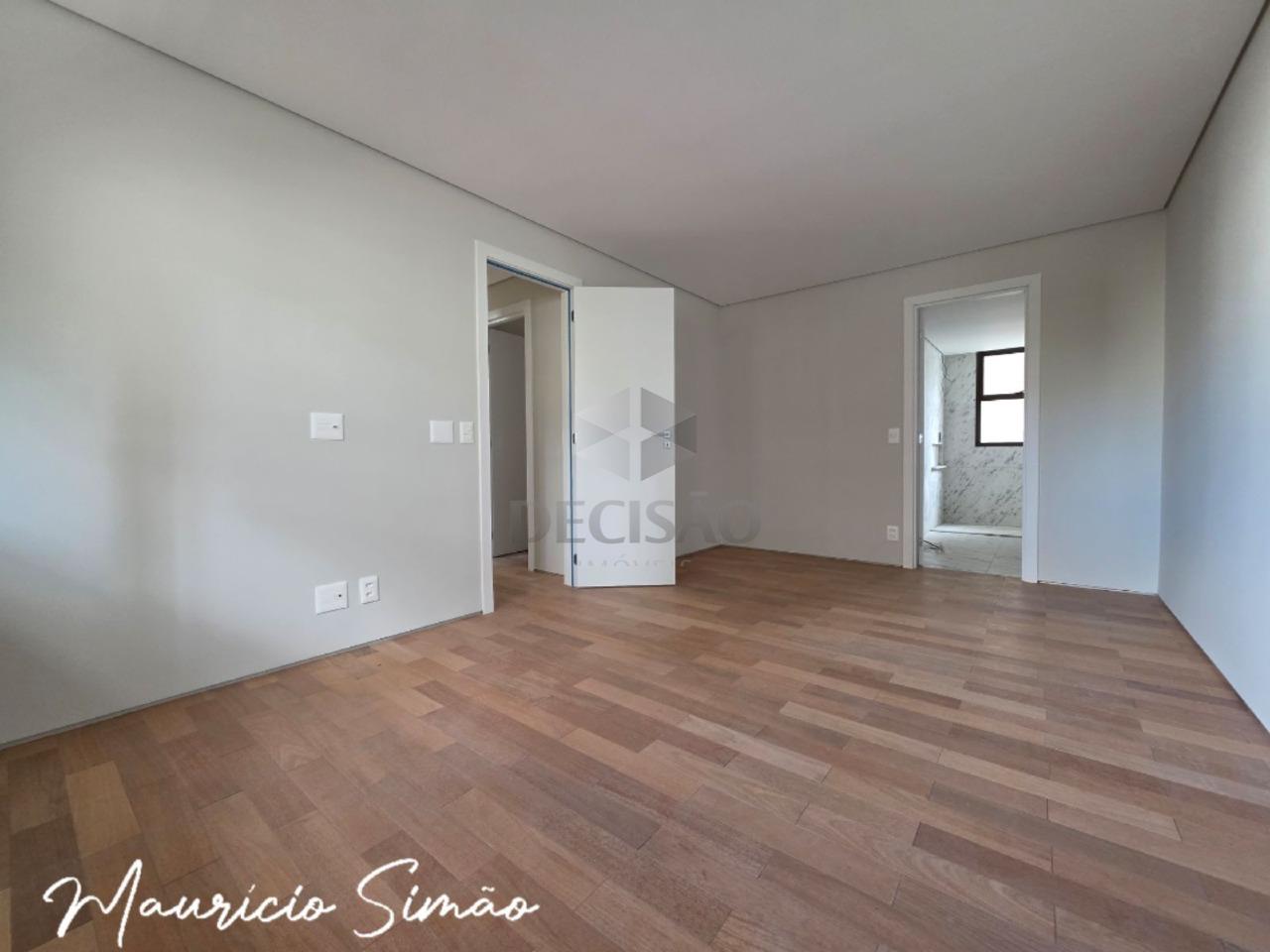 Área privativa à venda no Lourdes: 