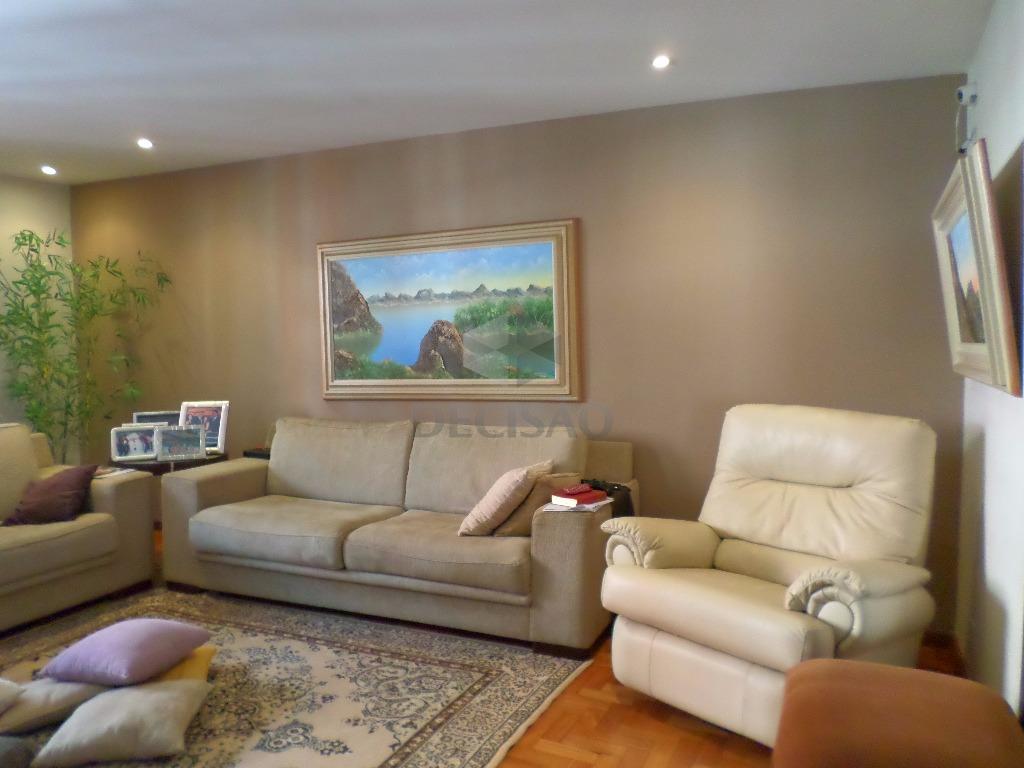 Casa à venda no Vila Paris: 