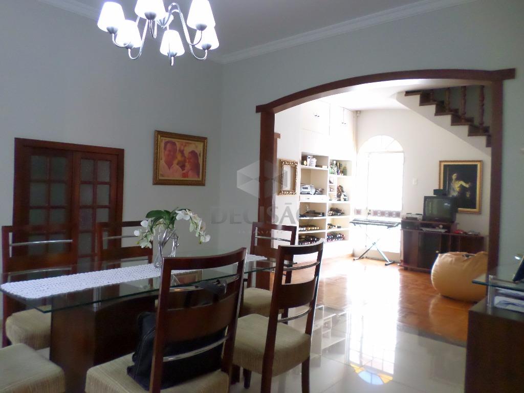 Casa à venda no Vila Paris: 