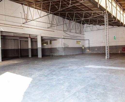 Andar corrido à venda no Bonfim: 