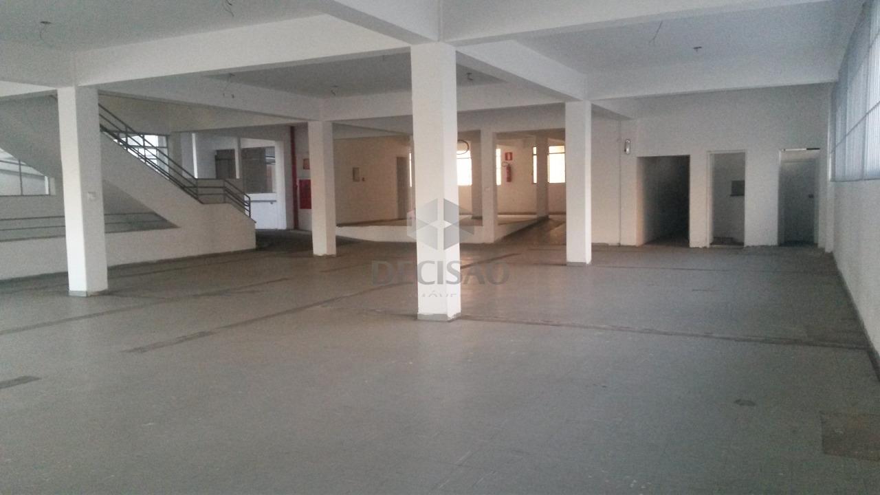 Andar corrido à venda no Bonfim: 