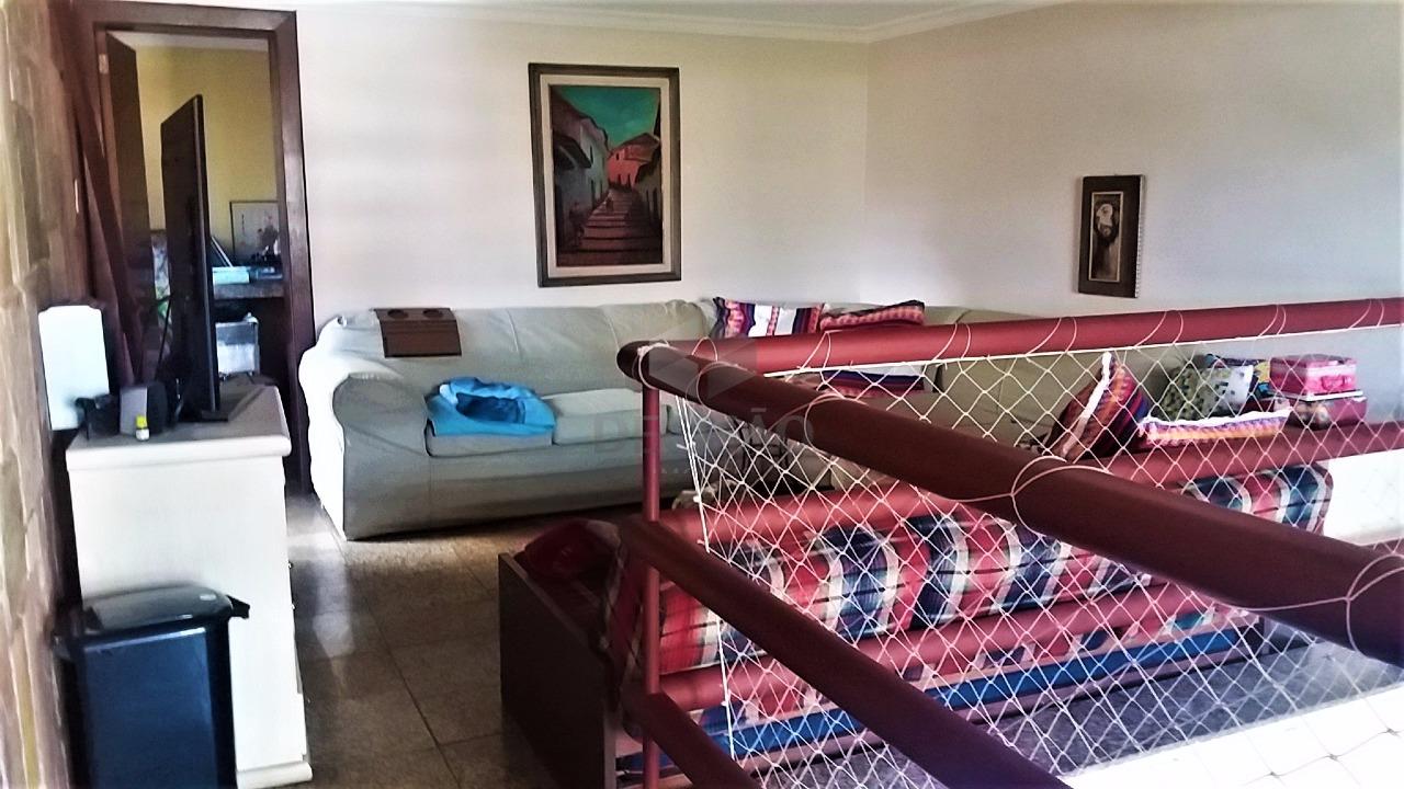 Casa à venda no Serra: 