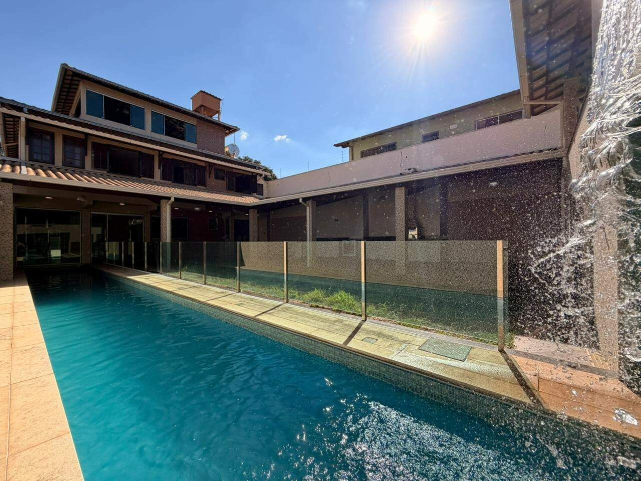 Casa à venda no Braúnas: 