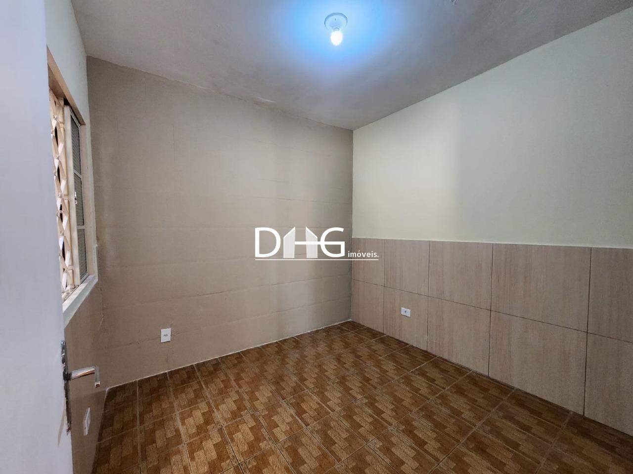 Casa para aluguel no Jardim Primavera: 