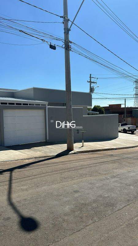 Casa para aluguel no Alto do Mirante: 