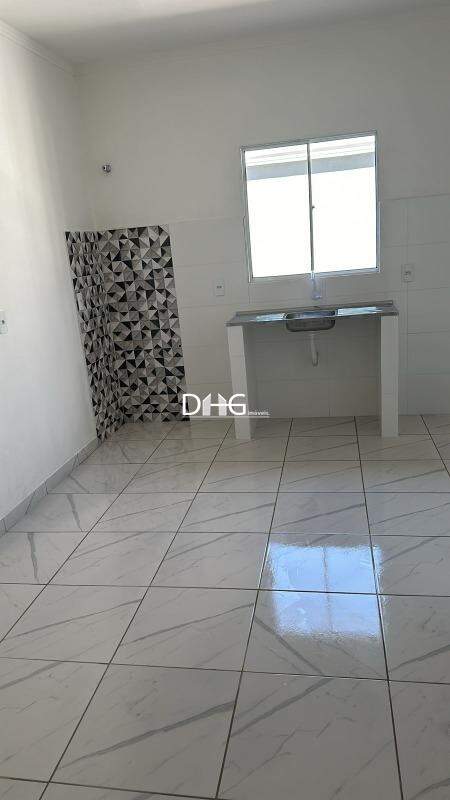 Casa para aluguel no Alto do Mirante: 