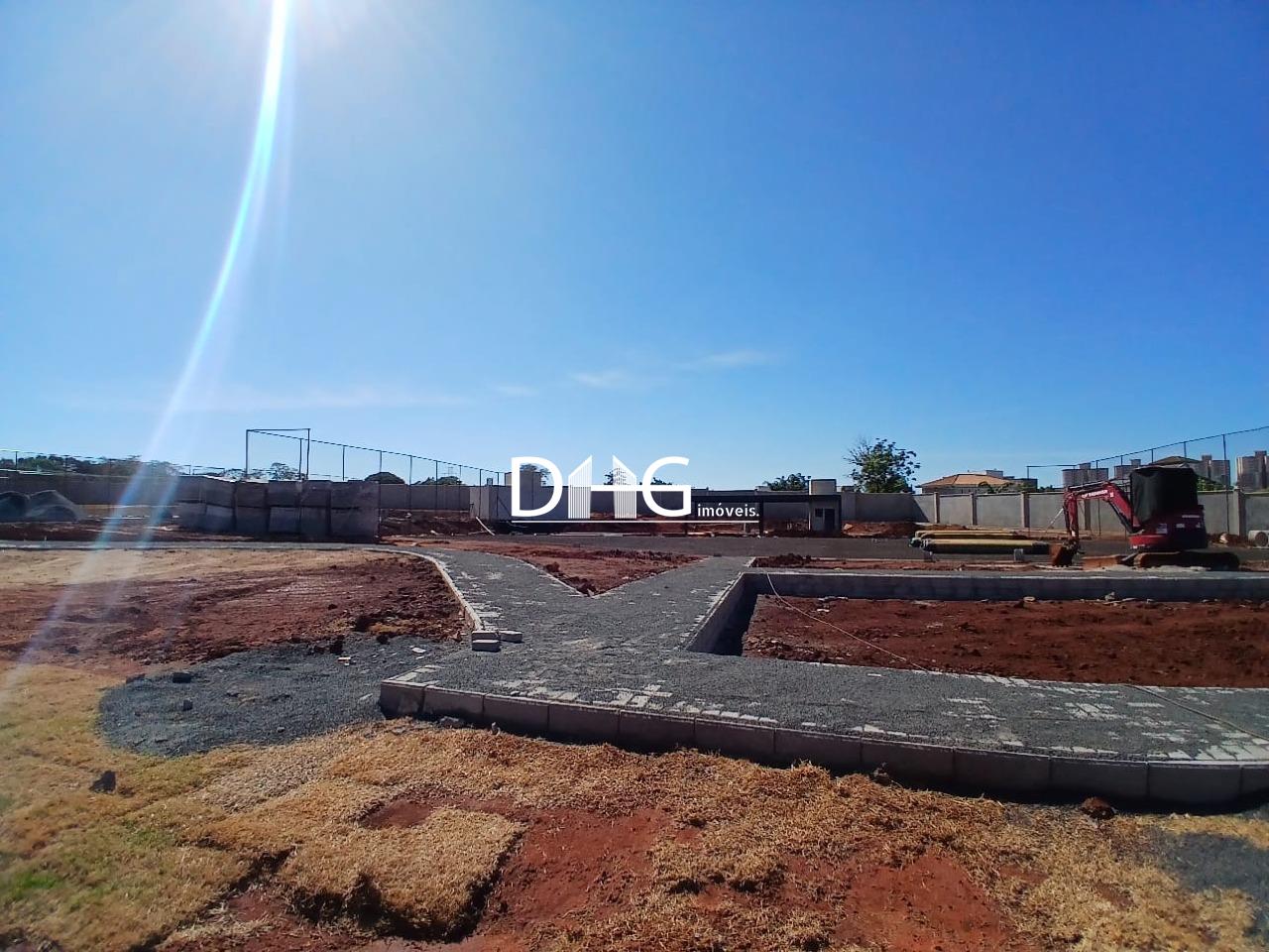 Terreno à venda no Jardim Fortaleza: 