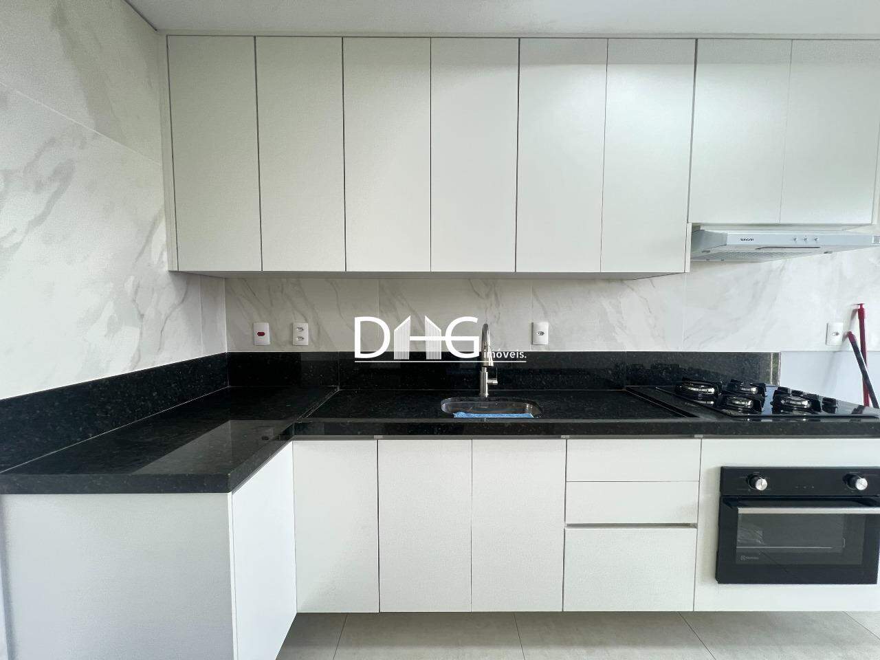 Apartamento à venda no Santa Terezinha: 