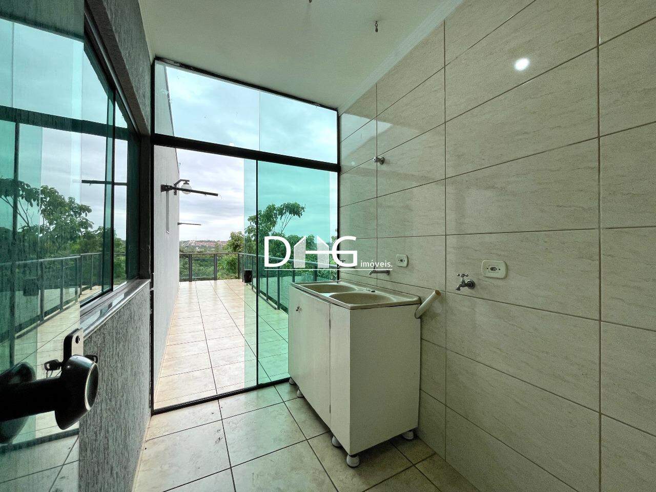 Apartamento para aluguel no Santa Cecília: 