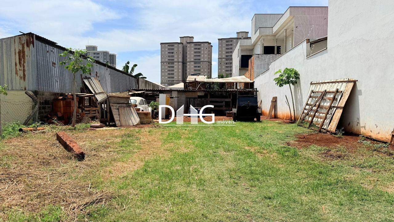 Terreno à venda no Jardim Dos Calegaris: 