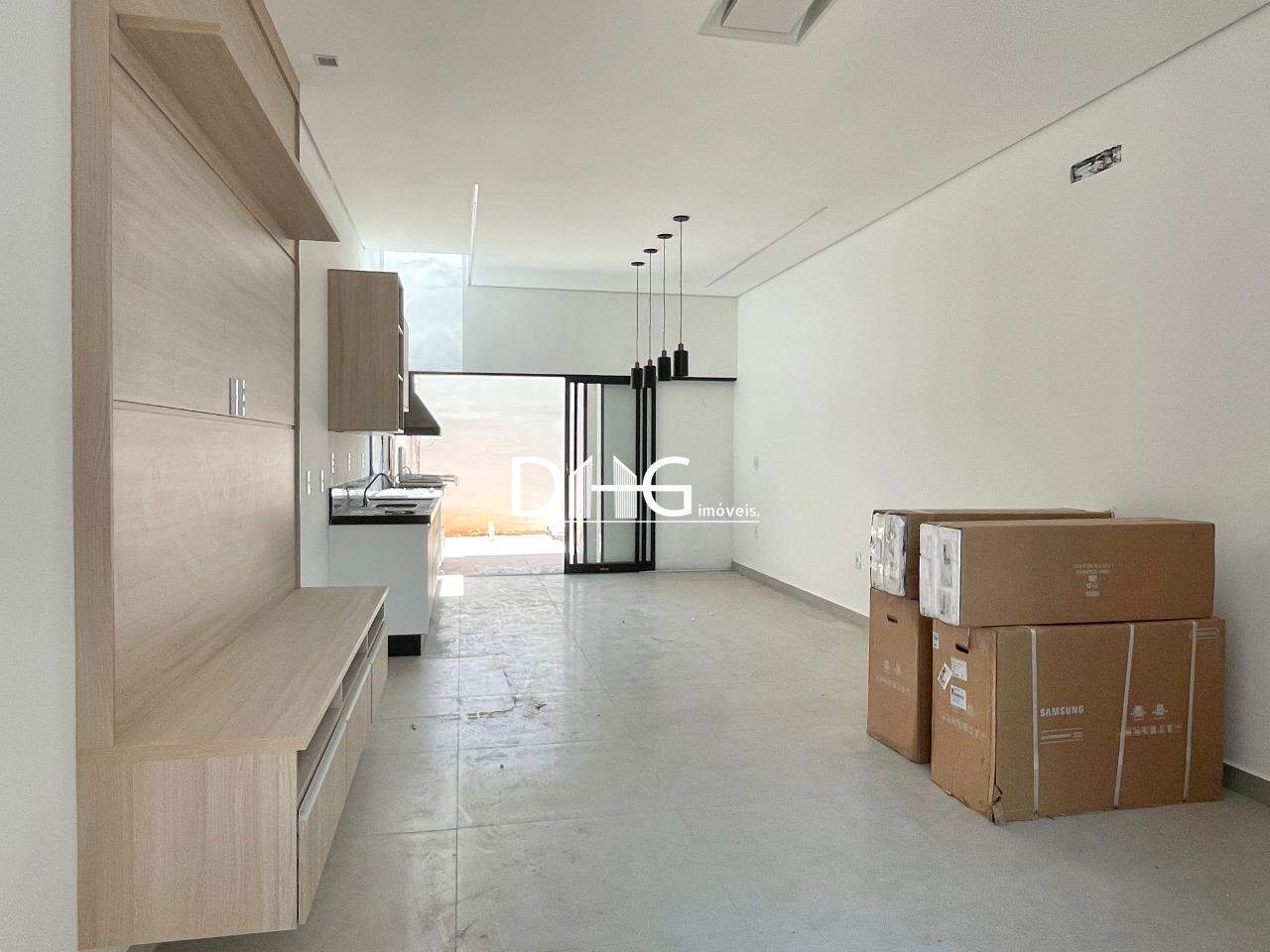 Casa para aluguel no Vila Bressani: 