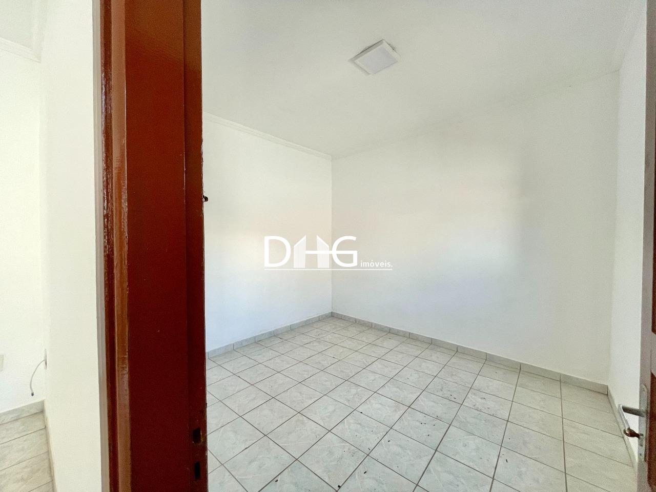 Casa para aluguel no Santa Cecília: 