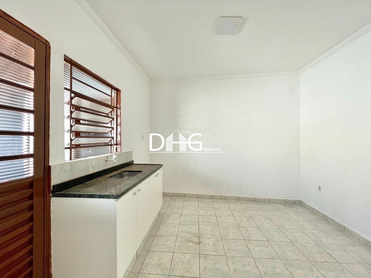 Casa para aluguel no Santa Cecília: 