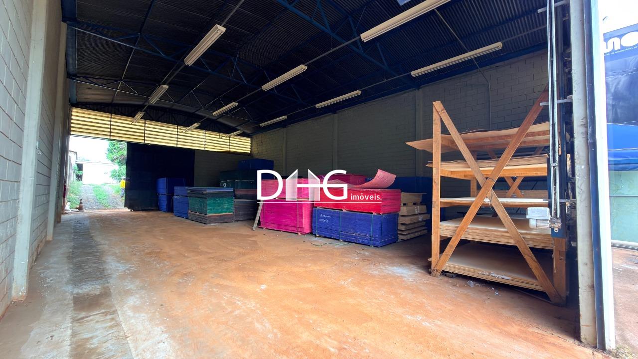 Galpão para aluguel no Santa Terezinha: 