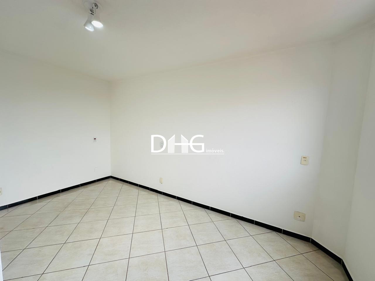 Sala para aluguel no Jardim de Itapoan: 