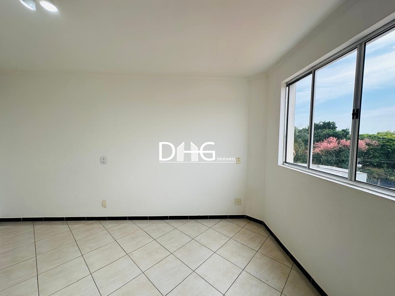 Sala para aluguel no Jardim de Itapoan: 